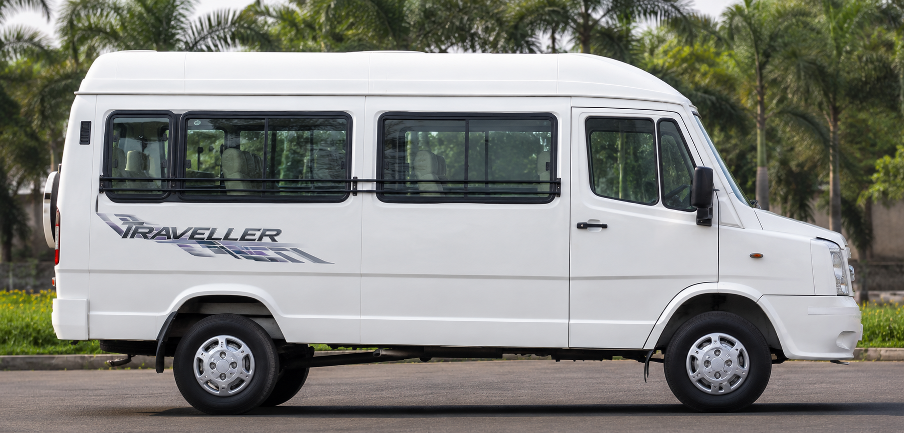 16 Seater Tempo Traveller Exterior